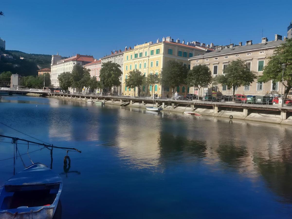 Mima City Center Balcony Studio 5 - Rijeka Rent Apartment Exterior photo